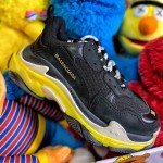 Balenciaga Triple S Sneaker Black / Yellow