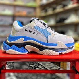 Balenciaga Triple S Sneaker White / Sky Blue