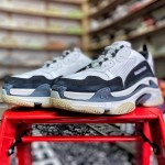 Balenciaga Triple S Sneaker White / Black / Grey