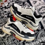 Balenciaga Triple S Sneaker White / Black / Grey