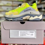 Balenciaga Triple S Sneaker Grey / Green