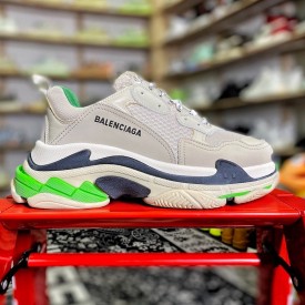 Balenciaga Triple S Sneaker Green / Grey Color