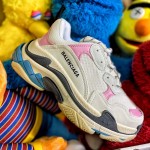 Balenciaga Triple S Sneaker White / Pink