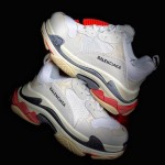 Balenciaga Triple S Sneaker White / Red