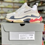 Balenciaga Triple S Sneaker White / Red