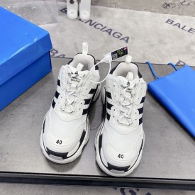 Replica Balenciaga / Adidas Triple S Sneaker