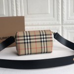 BUR Small Vintage Check Note Crossbody Bag