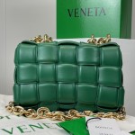 B V The China Cassette Bag Green