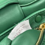 B V The China Cassette Bag Green