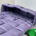 B V The China Cassette Bag Purple