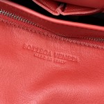 B V The China Cassette Bag Red