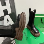 B V Tire Chelsea Boot Black / Brown