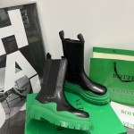 B V Tire Chelsea Boot Black / Green