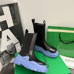 B V Tire Chelsea Boot Black / Lavender