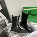 B V Tire Chelsea Boot Black / Transparent