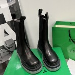 B V Tire Chelsea Boot Black / Transparent