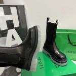 B V Tire Chelsea Boot Black / Transparent