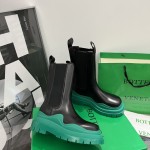 B V Tire Chelsea Boot Black / Turquoise