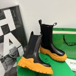 B V Tire Chelsea Boot Black / Yellow