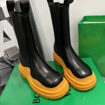 B V Tire Chelsea Boot Black / Yellow