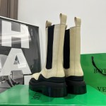 B V Tire Chelsea Boot Sea Salt / Black