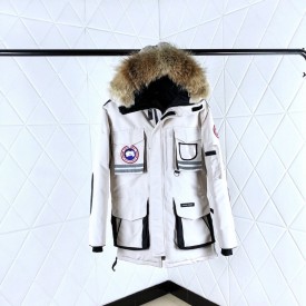 CA Goose Snow Mantra Parka Ivory