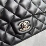 CC Lambskin Leather Classic Flap Bag Black / Silver