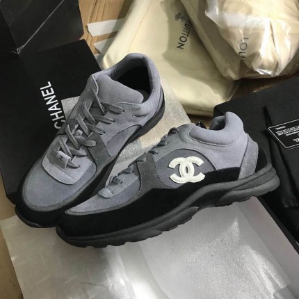 CC Logo Runner Sneakers Grey