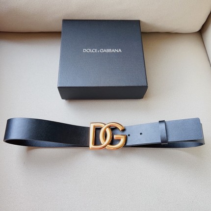 Dolce & Gabbana DG Lux leather belt with crossover DG logo buckle Black / Gold