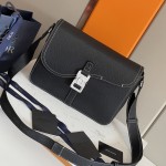 Dior Saddle Bag with Strap Black Grained Calfskin