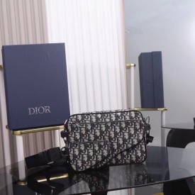 Dior Saddle Triple Pouch Beige and Black Dior Oblique Jacquard