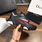 Dior B22 Sneaker in black technical knit black with red