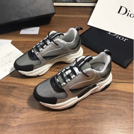 Dior B22 Sneaker in white technical knit and white with silver 