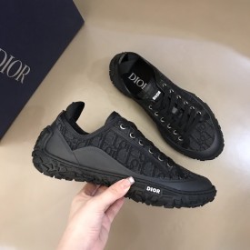 Replica Dior B28 Sneakers