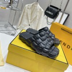 Fendi Cloud Slides Black rubber slides