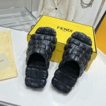 Fendi Cloud Slides Black rubber slides