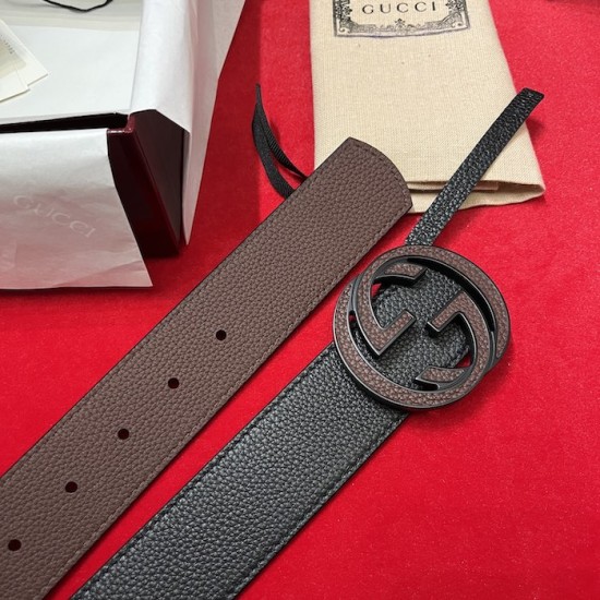 Gucci Reversible belt with Interlocking G buckle Brown