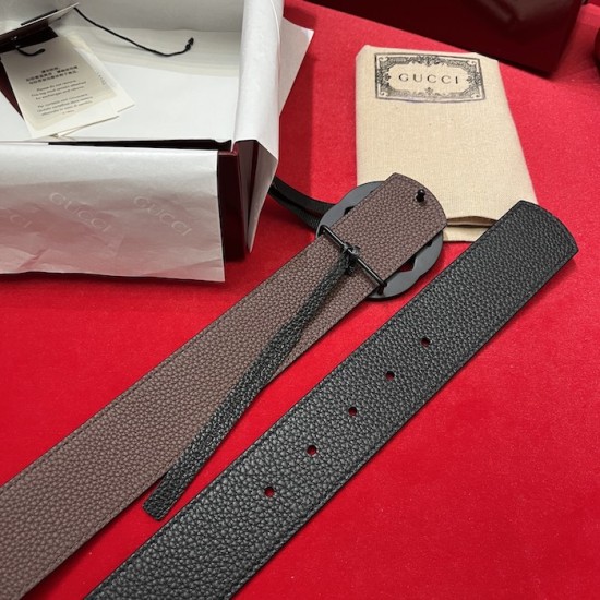 Gucci Reversible belt with Interlocking G buckle Brown