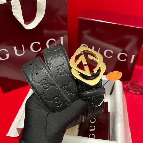 Gucci GG Interlocking Square Buckle Guccissima Leather Belt Black