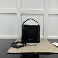 Gucci GG Emblem mini bucket bag ‎815118