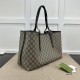 Gucci GG Emblem medium tote bag black ‎815213