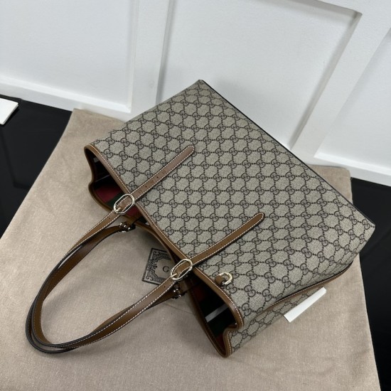 Replica Gucci GG Emblem medium tote bag brown ‎815213