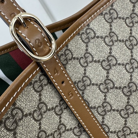 Replica Gucci GG Emblem medium tote bag brown ‎815213