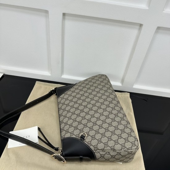 Replica Gucci GG Emblem large shoulder bag black ‎815217