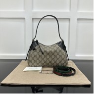 Gucci GG Emblem small shoulder bag black ‎815218