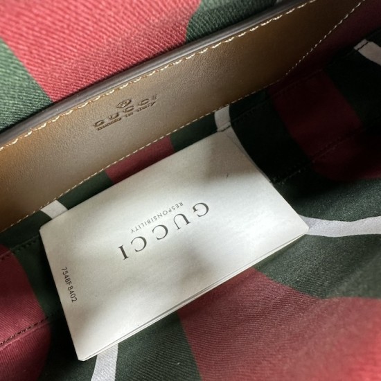 Replica Gucci GG Emblem small shoulder bag brown ‎815218