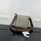 Replica Gucci GG Supreme small messenger bag ‎681021