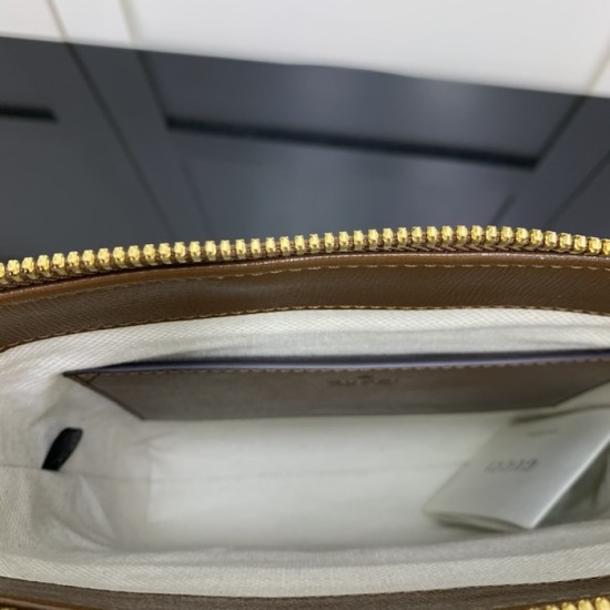 Replica Gucci GG Supreme small messenger bag ‎681021