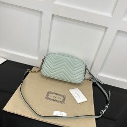 Replica Gucci GG Marmont small shoulder bag Green 447632