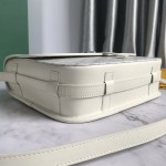 Go yard Belvedere PM Bag in White